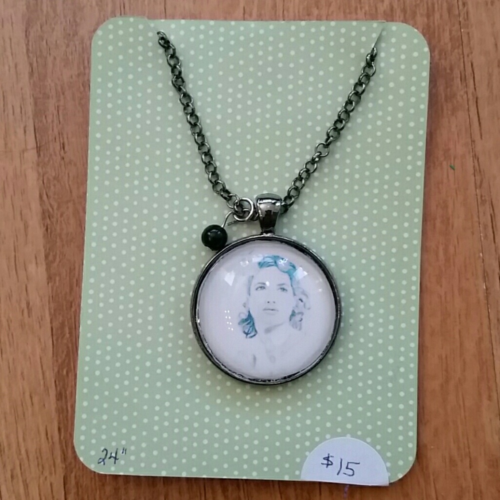 Handmade 1920s girl necklace